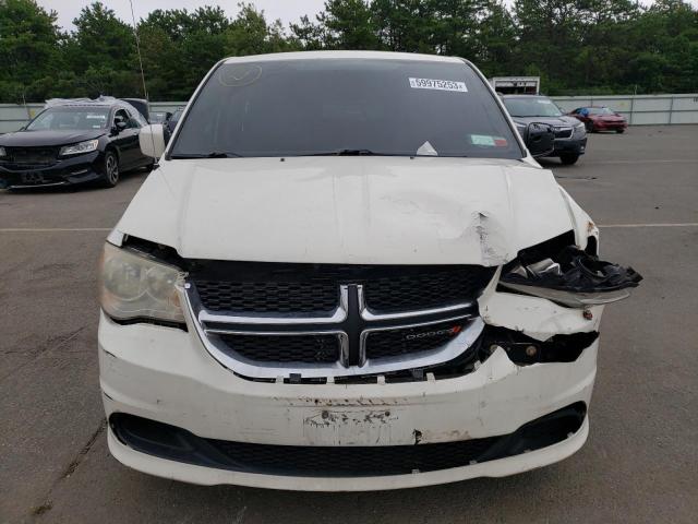 2D4RN3DG9BR650703 - 2011 DODGE GRAND CARA MAINSTREET WHITE photo 5