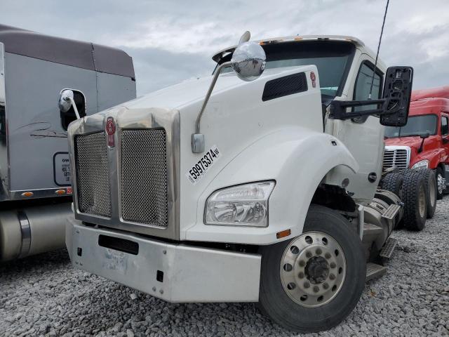 1XKZDP0X6LJ417448 - 2020 KENWORTH CONSTRUCTI T880 WHITE photo 2