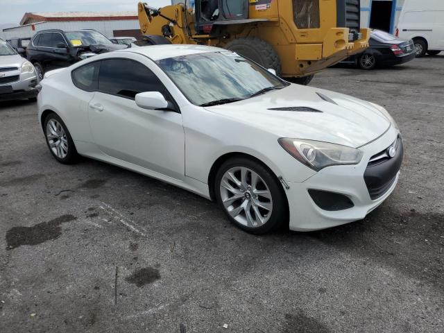 KMHHT6KD0DU088104 - 2013 HYUNDAI GENESIS CO 2.0T WHITE photo 4