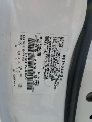 1LNHM81W24Y682634 - 2004 LINCOLN TOWN CAR EXECUTIVE Білий фото 12