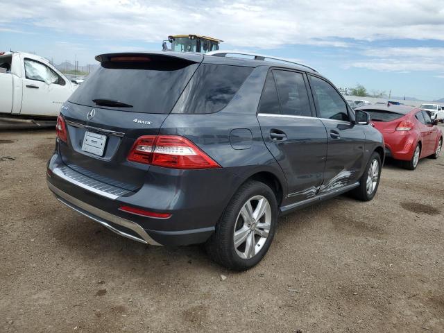 4JGDA5HB4CA026273 - 2012 MERCEDES-BENZ ML 350 4MATIC CHARCOAL photo 3