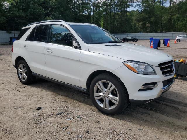 4JGDA5HB3EA364864 - 2014 MERCEDES-BENZ ML 350 4MATIC WHITE photo 4