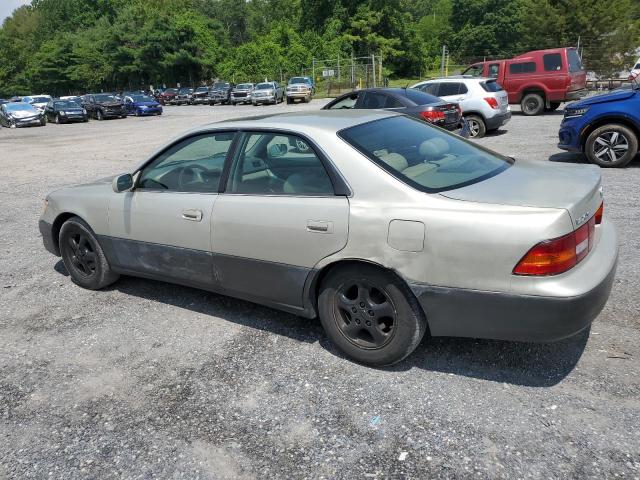 JT8BF28GXW5050578 - 1998 LEXUS ES 300 BEIGE photo 2