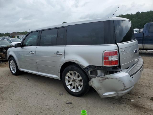 2FMDK52C59BA31381 - 2009 FORD FLEX SEL SILVER photo 2