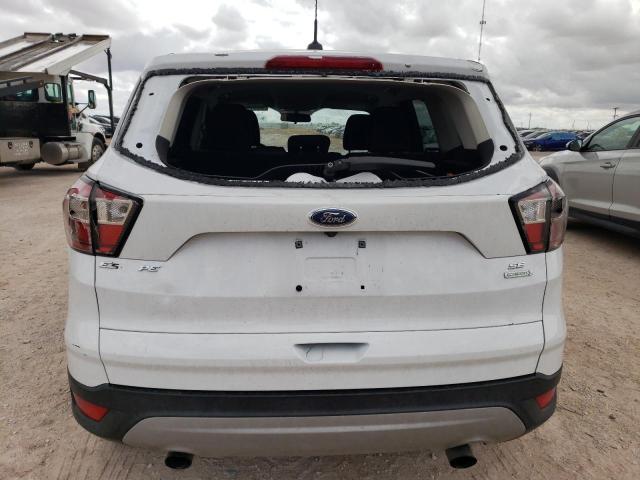 1FMCU0GD6HUE93466 - 2017 FORD ESCAPE SE WHITE photo 6