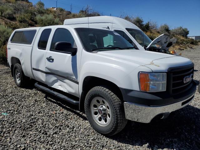 1GTEK19CX9Z251393 - 2009 GMC SIERRA K1500 WHITE photo 4