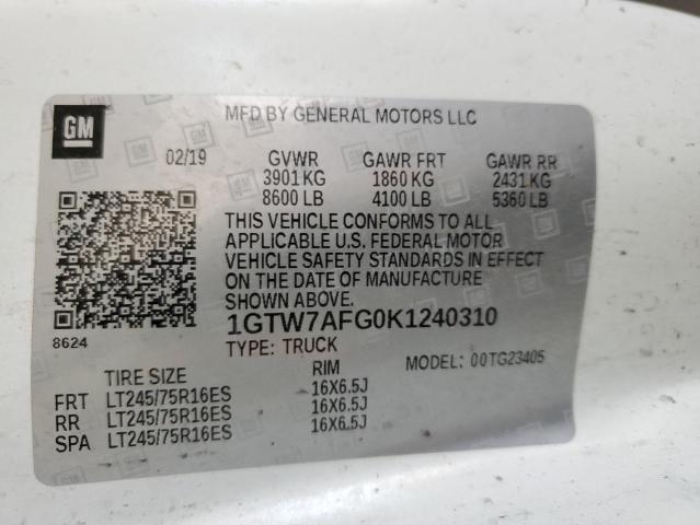 1GTW7AFG0K1240310 - 2019 GMC SAVANA G2500 WHITE photo 13