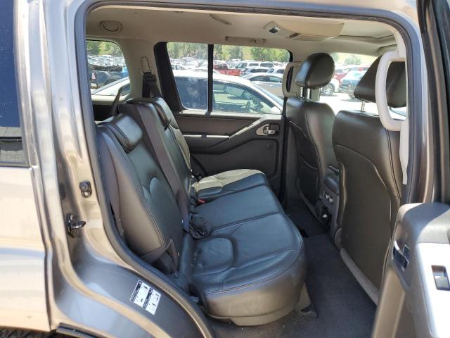 5N1AR18W86C647273 - 2006 NISSAN PATHFINDER LE BROWN photo 11