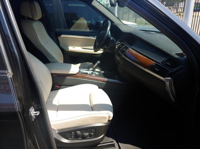 5UXZV8C58CL425546 - 2012 BMW X5 XDRIVE50I BLACK photo 5