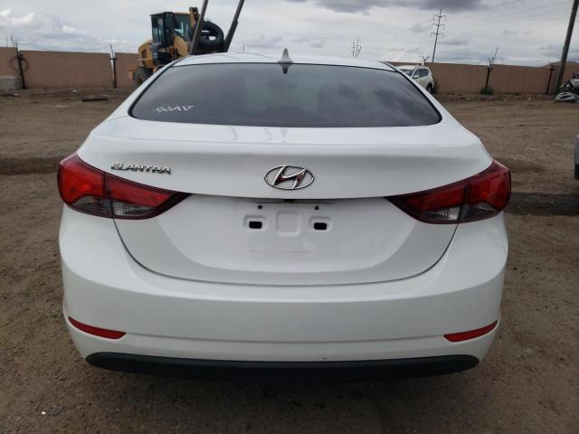 5NPDH4AEXFH554329 - 2015 HYUNDAI ELANTRA SE WHITE photo 6