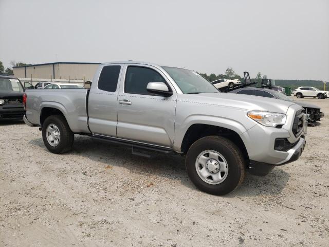 3TYSZ5AN2PT110856 - 2023 TOYOTA TACOMA ACCESS CAB ვერცხლისფერი ფოტო 4