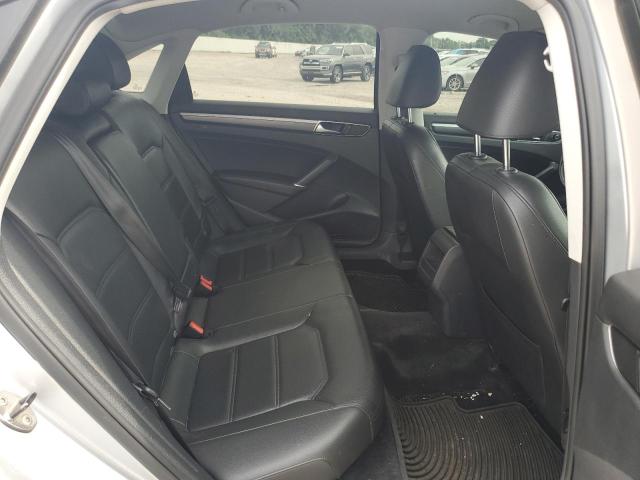 1VWDT7A34HC083286 - 2017 VOLKSWAGEN PASSAT R-LINE ვერცხლისფერი ფოტო 10