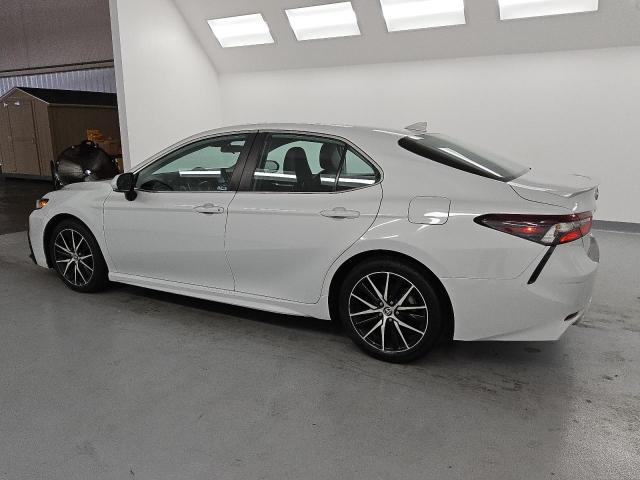 4T1G31AK4PU050040 - 2023 TOYOTA CAMRY SE NIGHT SHADE SILVER photo 2