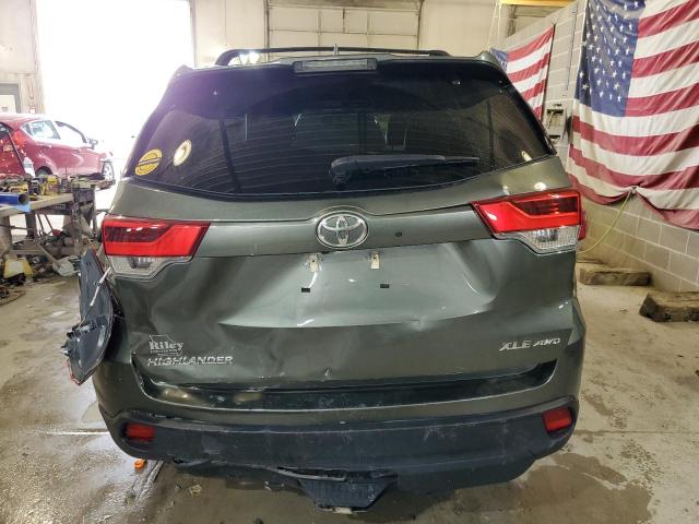 5TDJZRFH3HS356575 - 2017 TOYOTA HIGHLANDER SE GREEN photo 6