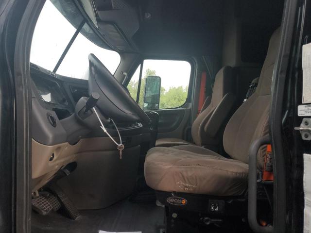 1FUJGLD66GLGW6574 - 2016 FREIGHTLINER CASCADIA 1 Qara foto 5