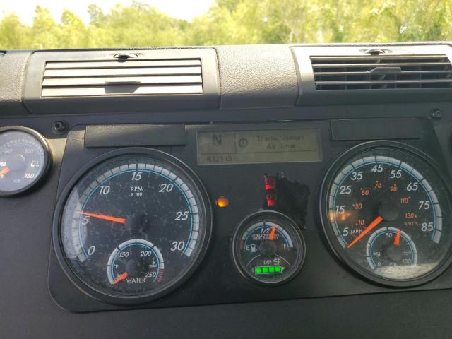 1FUJGEDR8HLHZ7979 - 2017 FREIGHTLINER CASCADIA 1 BLACK photo 8