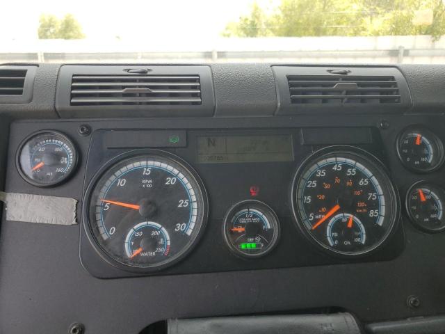 1FUJGLDR5HLJG4272 - 2017 FREIGHTLINER CASCADIA 1 BLACK photo 8