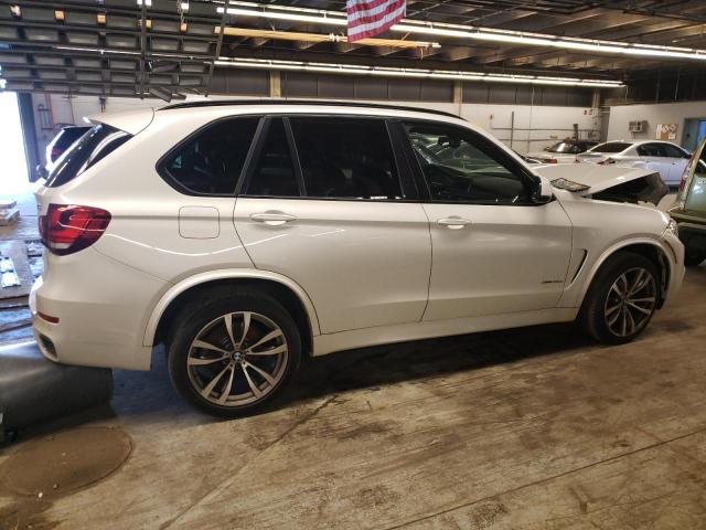 5UXKS4C59E0J94826 - 2014 BMW X5 XDRIVE35D WHITE photo 3