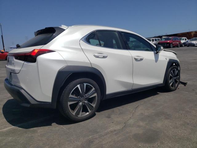 JTHY3JBH9K2016559 - 2019 LEXUS UX 200 WHITE photo 3