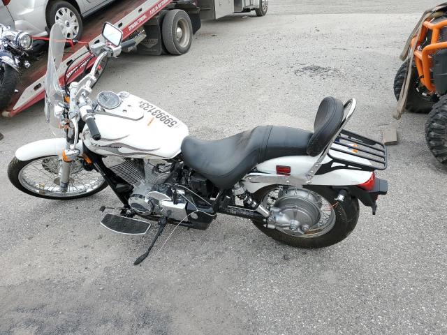 JH2RC53499K200555 - 2009 HONDA VT750 C2F WHITE photo 3