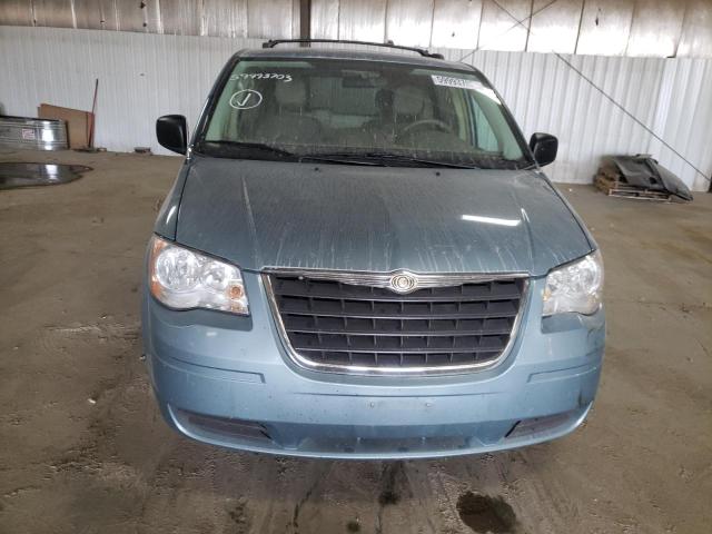 2A8HR44H98R700626 - 2008 CHRYSLER TOWN & COU LX BLUE photo 5