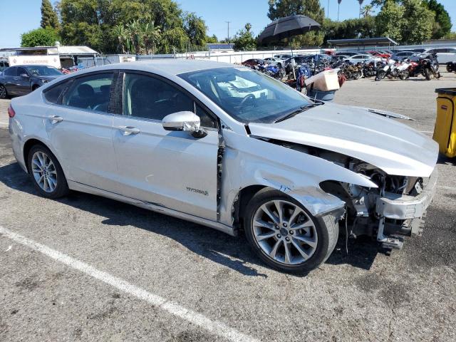 3FA6P0LU9HR386360 - 2017 FORD FUSION SE HYBRID SILVER photo 4