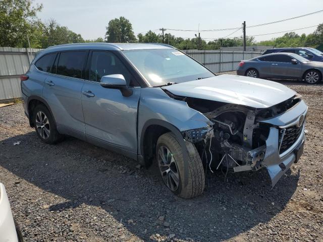 5TDGZRBH2LS004578 - 2020 TOYOTA HIGHLANDER XLE BLUE photo 4
