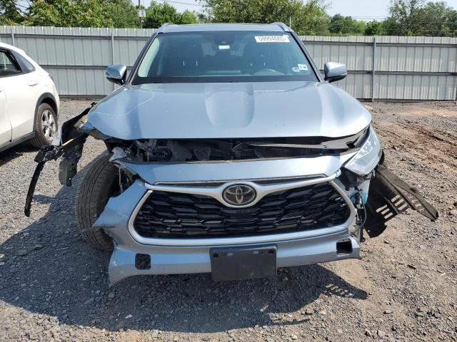 5TDGZRBH2LS004578 - 2020 TOYOTA HIGHLANDER XLE BLUE photo 5