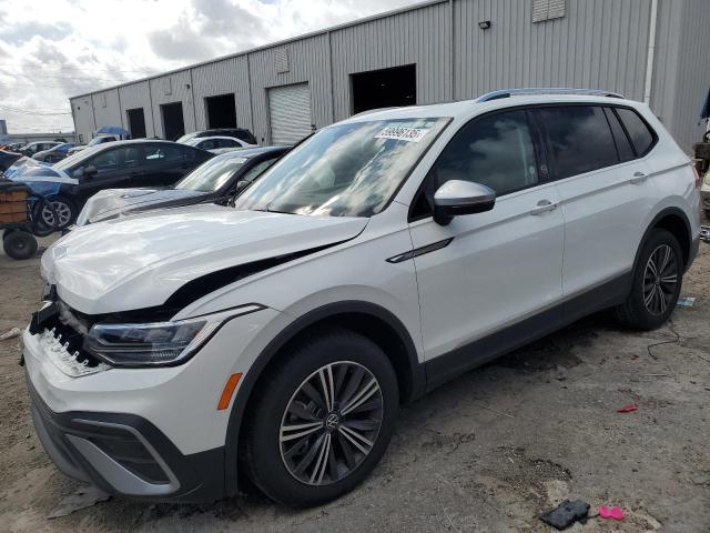 2024 VOLKSWAGEN TIGUAN WOLFSBURG, null