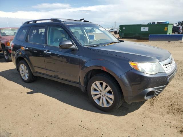 JF2SHADC3DH415561 - 2013 SUBARU FORESTER 2.5X PREMIUM CHARCOAL photo 4