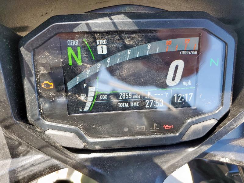 ML5EXER13RDAC6391 - 2024 KAWASAKI EX650 R ორფეროვანი ფოტო 7