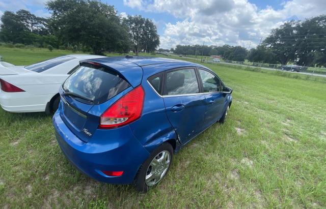 3FADP4FJ2BM118934 - 2011 FORD FIESTA SES BLUE photo 4