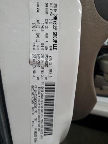 2C4RC1CG9CR169568 - 2012 CHRYSLER TOWN & COU TOURING L WHITE photo 13