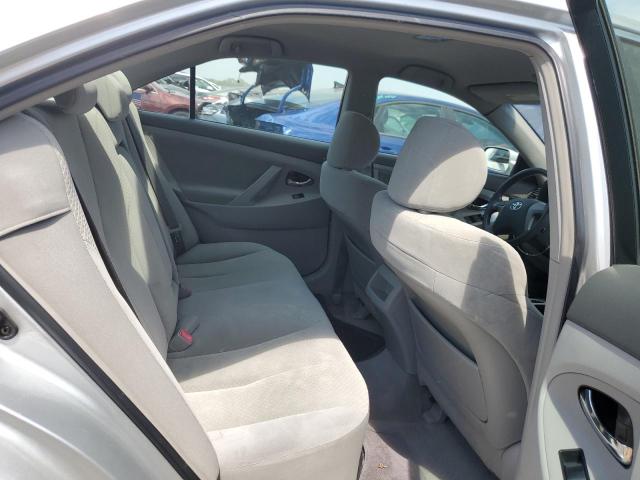 JTNBE46K173016741 - 2007 TOYOTA CAMRY CE Gümüş foto 10