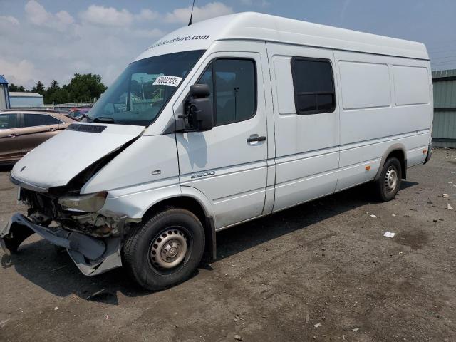 WD0PD744X65952869 - 2006 DODGE SPRINTER 2500 WHITE photo 2