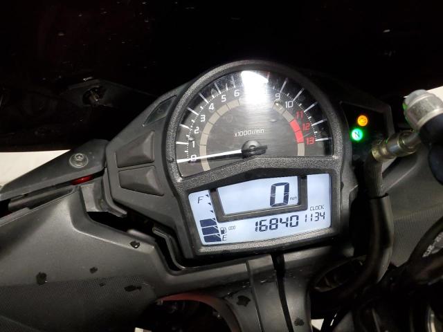 JKAEXEE18CDA06364 - 2012 KAWASAKI EX650 EC RED photo 8