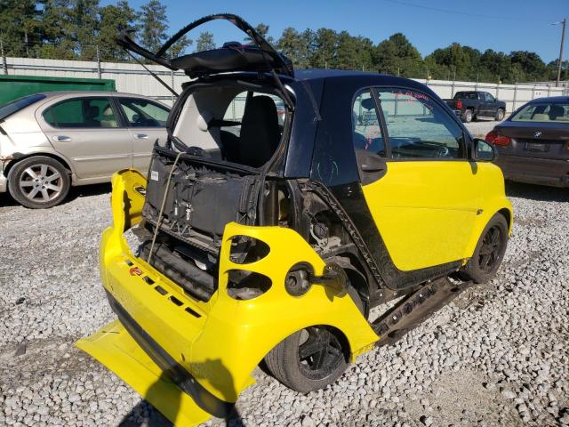 WMEEJ3BA6DK660064 - 2013 SMART FORTWO PURE YELLOW photo 4