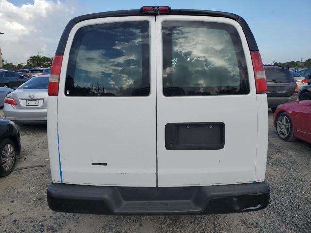 1GTW7AFF9G1141385 - 2016 GMC SAVANA G2500 WHITE photo 6