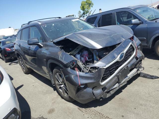 5TDKBRCH0PS578020 - 2023 TOYOTA HIGHLANDER HYBRID XLE GRAY photo 4