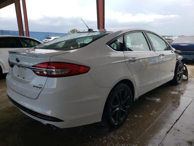 3FA6P0LU3JR101318 - 2018 FORD FUSION SE HYBRID WHITE photo 3