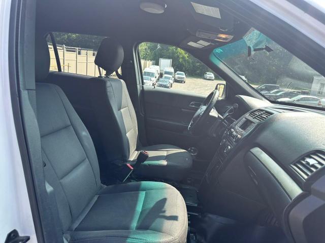 1FM5K8AR0JGB35009 - 2018 FORD EXPLORER POLICE INTERCEPTOR WHITE photo 10