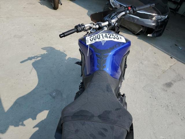 JYARN53Y0KA001374 - 2019 YAMAHA MT09 C BLUE photo 5