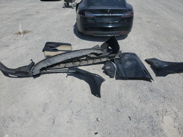 5YJSA1CN9DFP27468 - 2013 TESLA MODEL S Սև լուսանկար 12