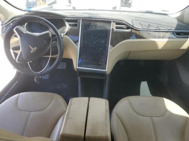 5YJSA1CN9DFP27468 - 2013 TESLA MODEL S Սև լուսանկար 8