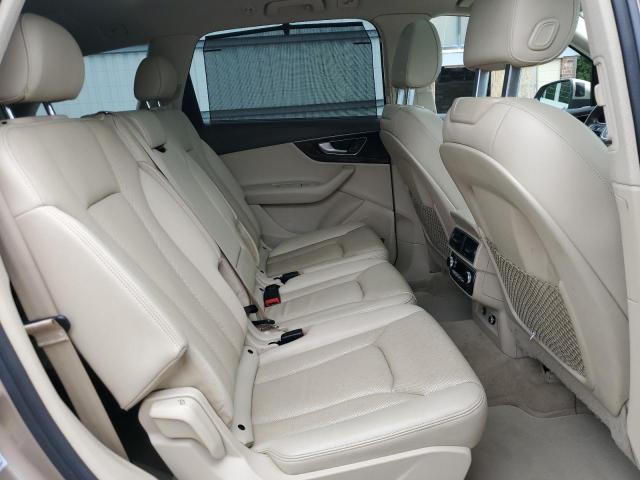 WA1LAAF72KD031809 - 2019 AUDI Q7 PREMIUM PLUS Beżowy zdjęcie 11