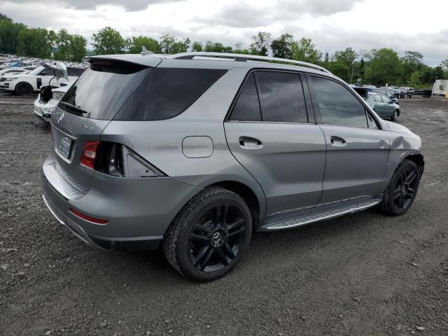 4JGDA5HB4EA422660 - 2014 MERCEDES-BENZ ML 350 4MATIC GRAY photo 3