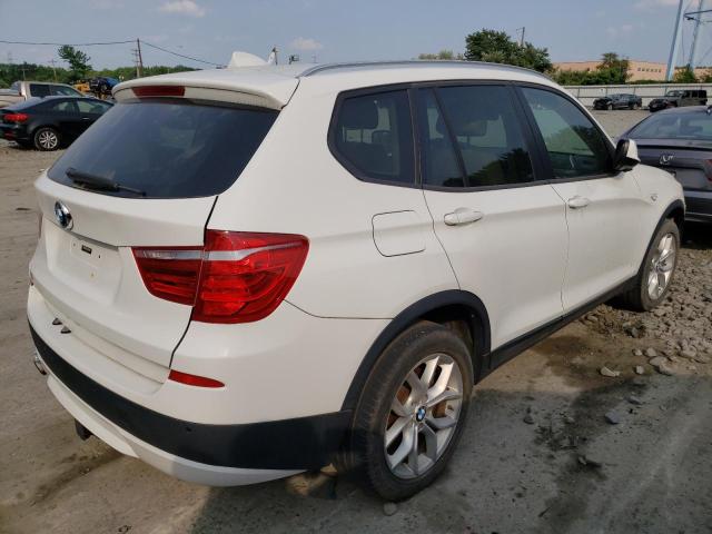 5UXWX7C53BL735092 - 2011 BMW X3 XDRIVE35I WHITE photo 3