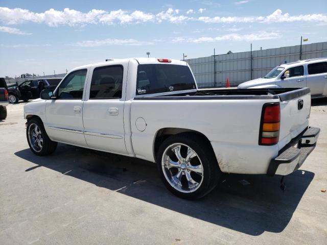 2GTEC13T651161036 - 2005 GMC SIERRA C1500 WHITE photo 2