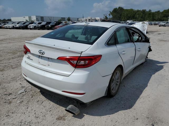 5NPE24AFXFH199029 - 2015 HYUNDAI SONATA SE WHITE photo 4