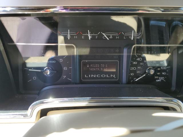 5LMJJ2J52AEJ06423 - 2010 LINCOLN NAVIGATOR WHITE photo 9